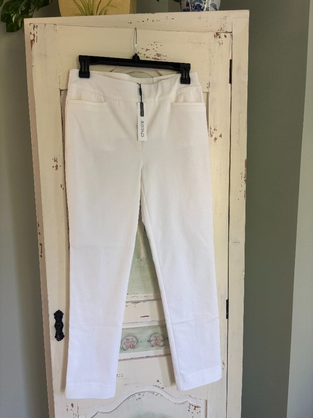 Chico's So Slimming BRIGITTE Slim Ankle Pant - NWT! Size 2 Regular (00R) White